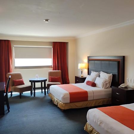 Hotel Two Select Culiacán Екстериор снимка