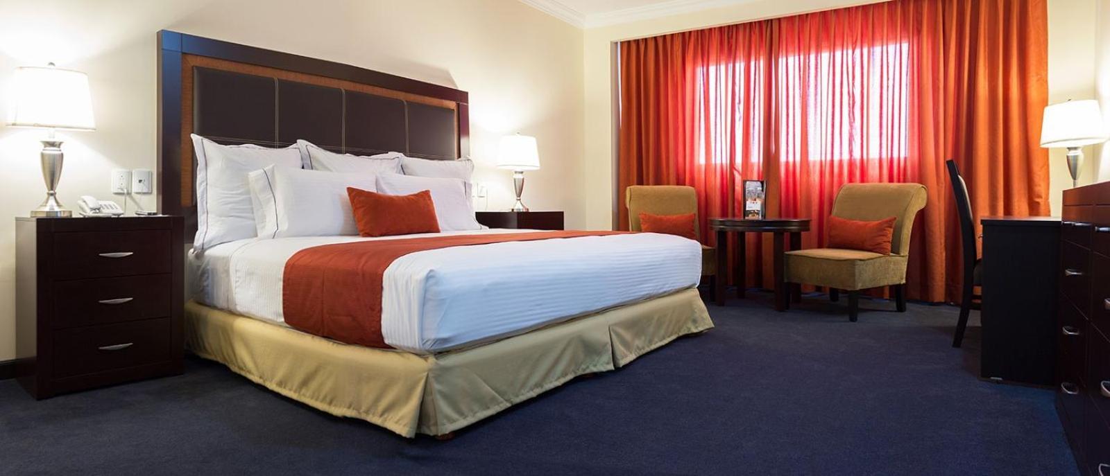 Hotel Two Select Culiacán Екстериор снимка