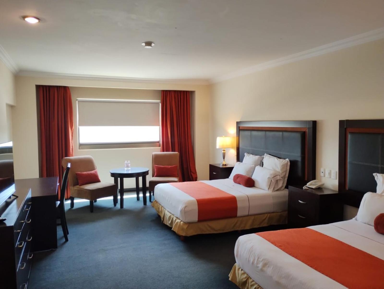 Hotel Two Select Culiacán Екстериор снимка