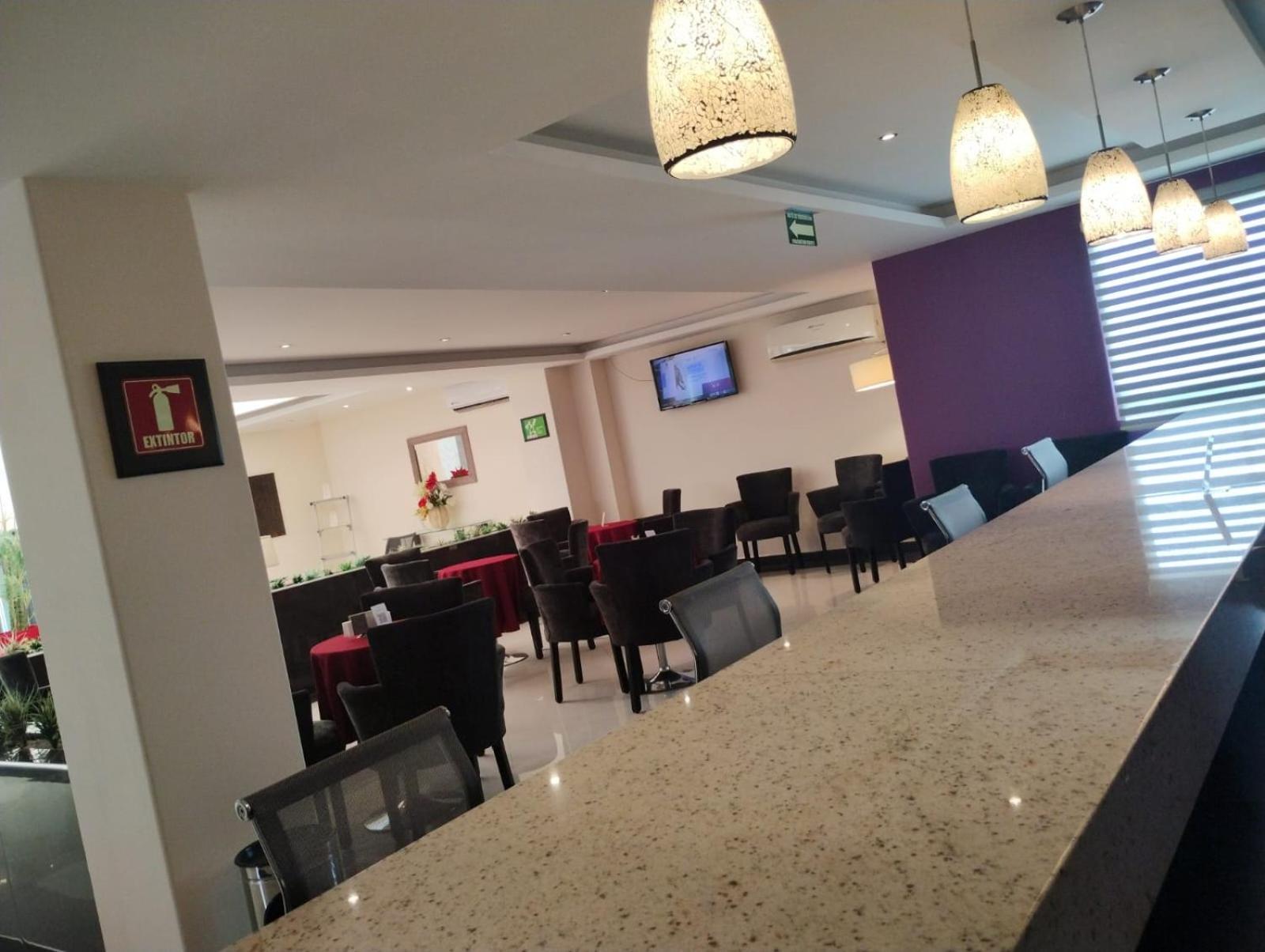 Hotel Two Select Culiacán Екстериор снимка