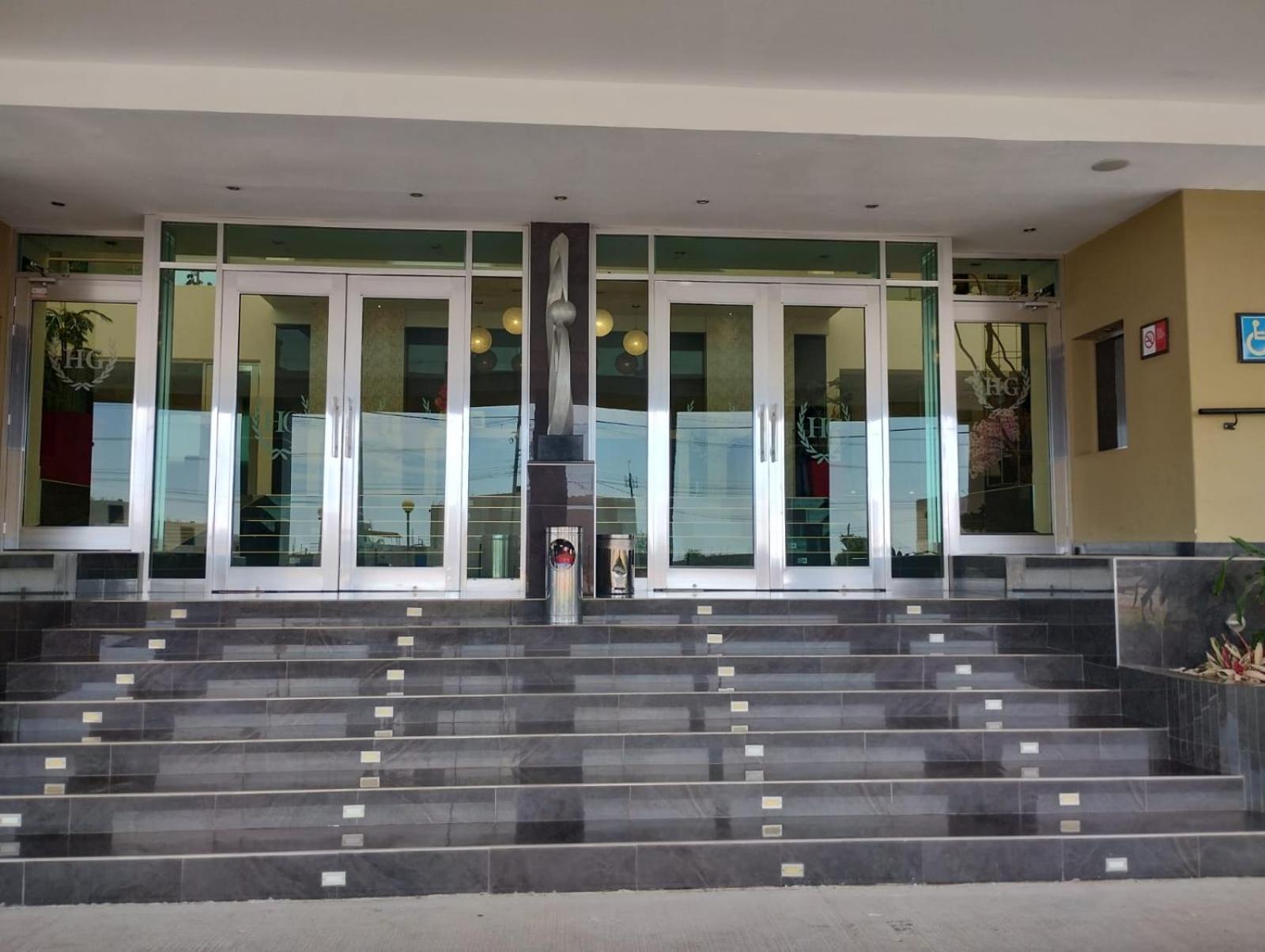 Hotel Two Select Culiacán Екстериор снимка