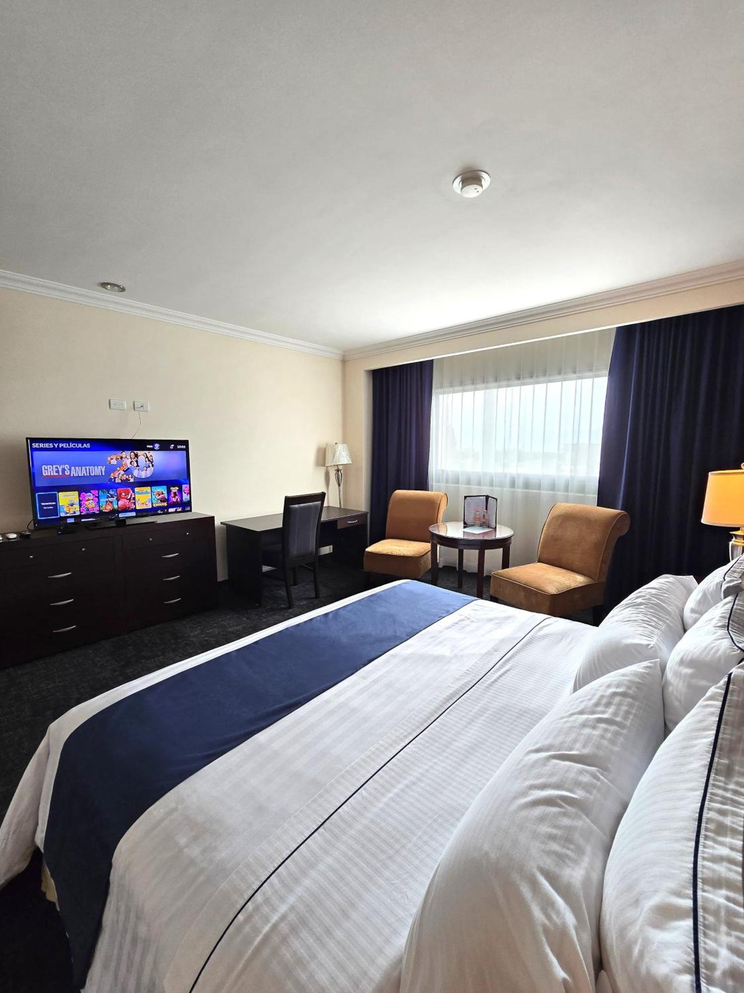 Hotel Two Select Culiacán Екстериор снимка