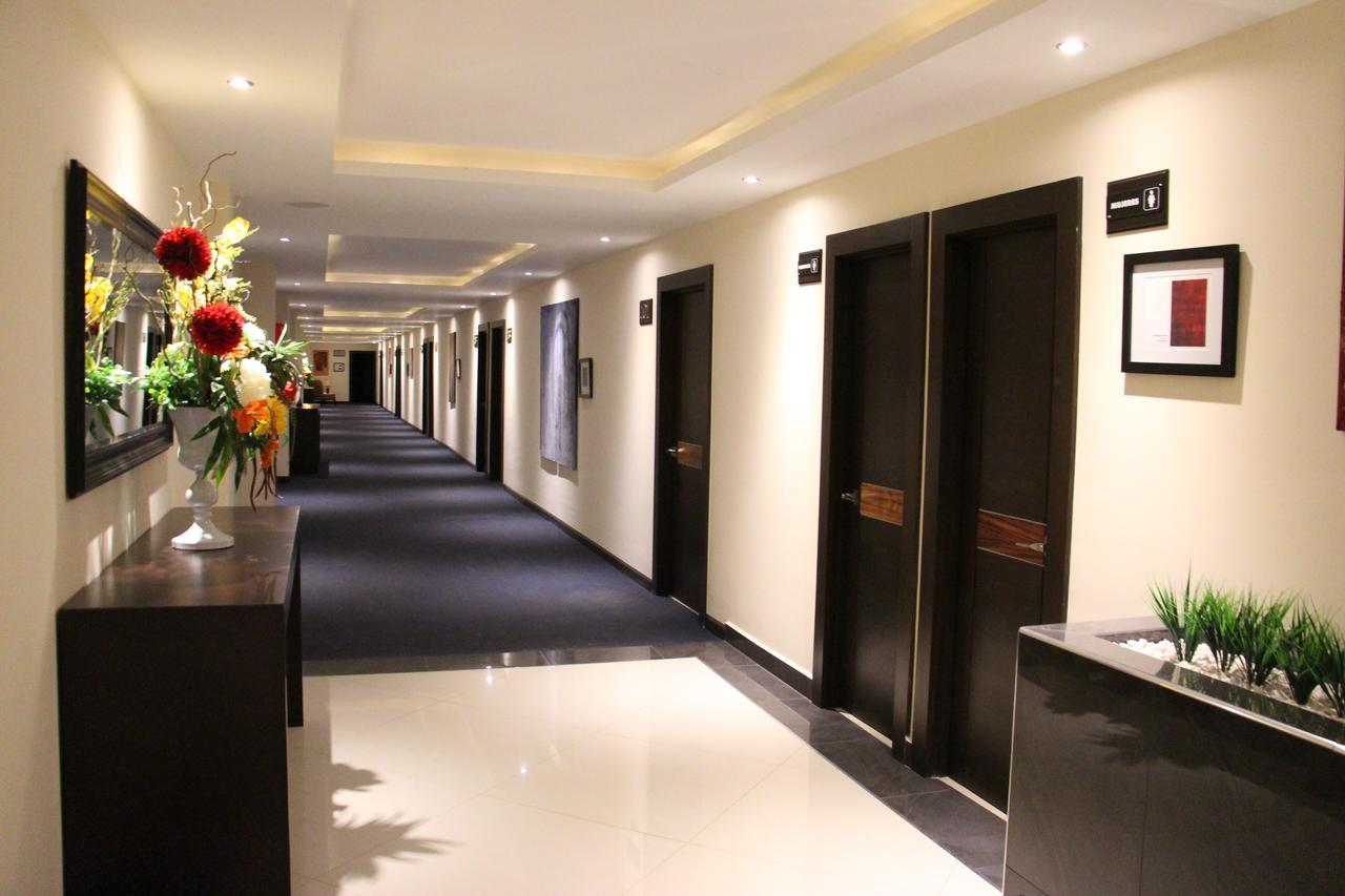 Hotel Two Select Culiacán Екстериор снимка